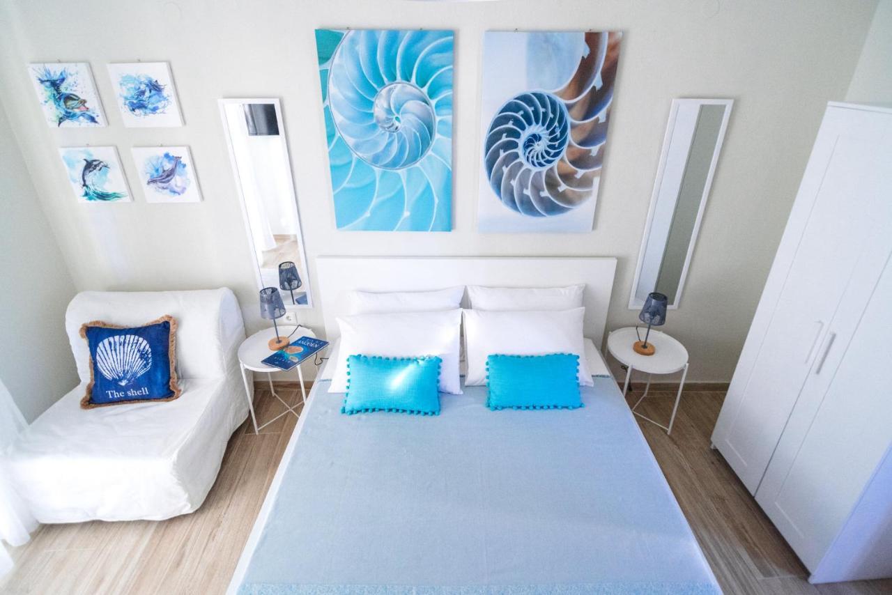 Sea Breeze Vibes Apartment Nea Peramos  Exterior photo